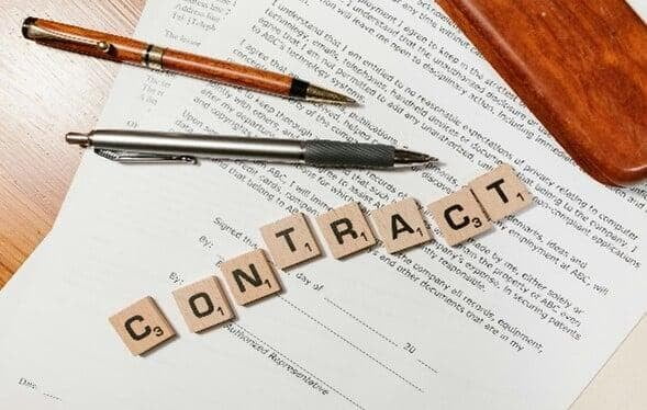 FROM AUTHORING TO EXECUTION : TRANSFORMING CONTRACT MANAGEMENT WITH ...